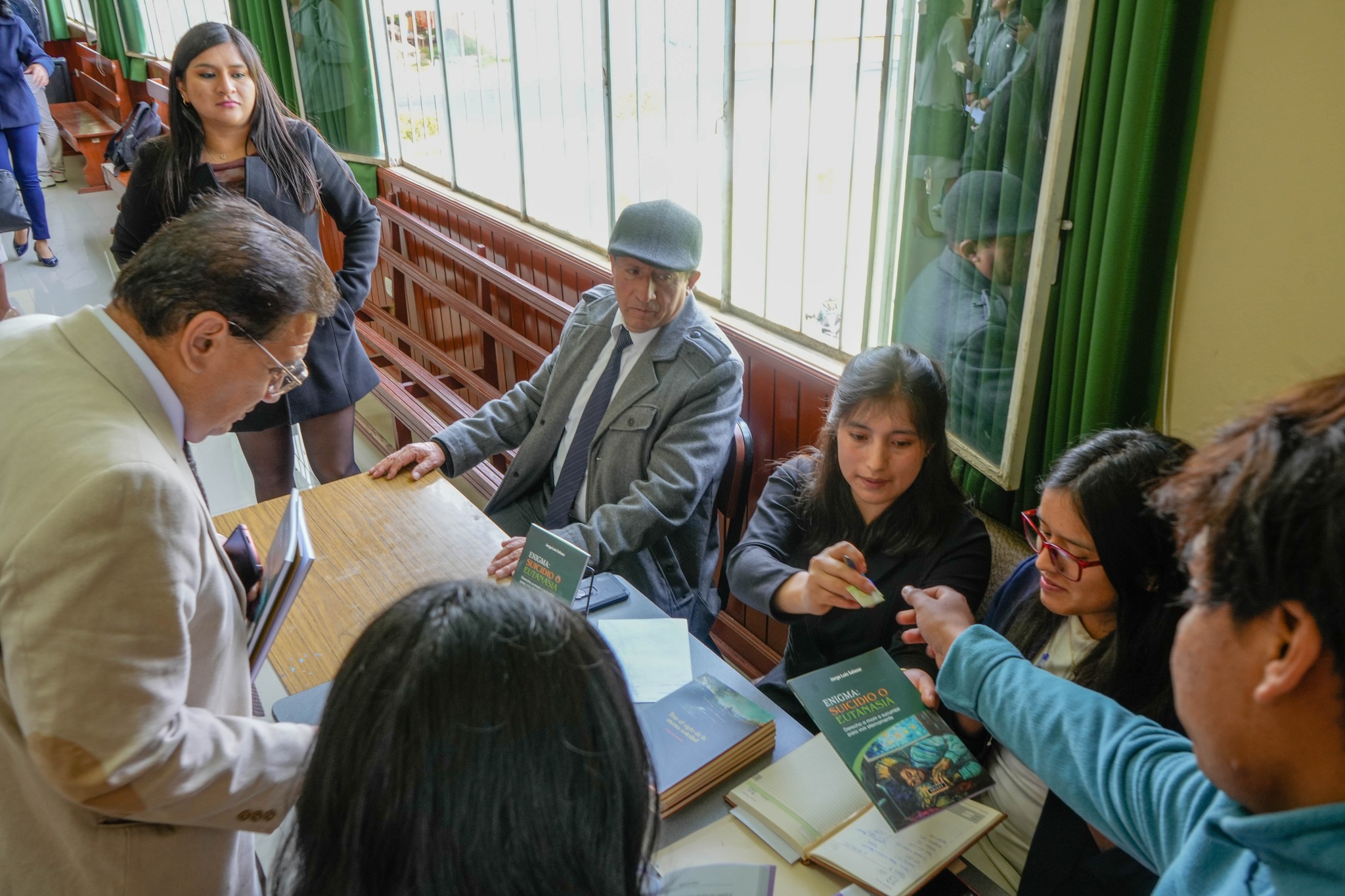 FACULTAD DE DERECHO PRESENTÓ LOS VOLÚMENES 14 Y 15 DE LA REVISTA QUAESTIO IURIS4